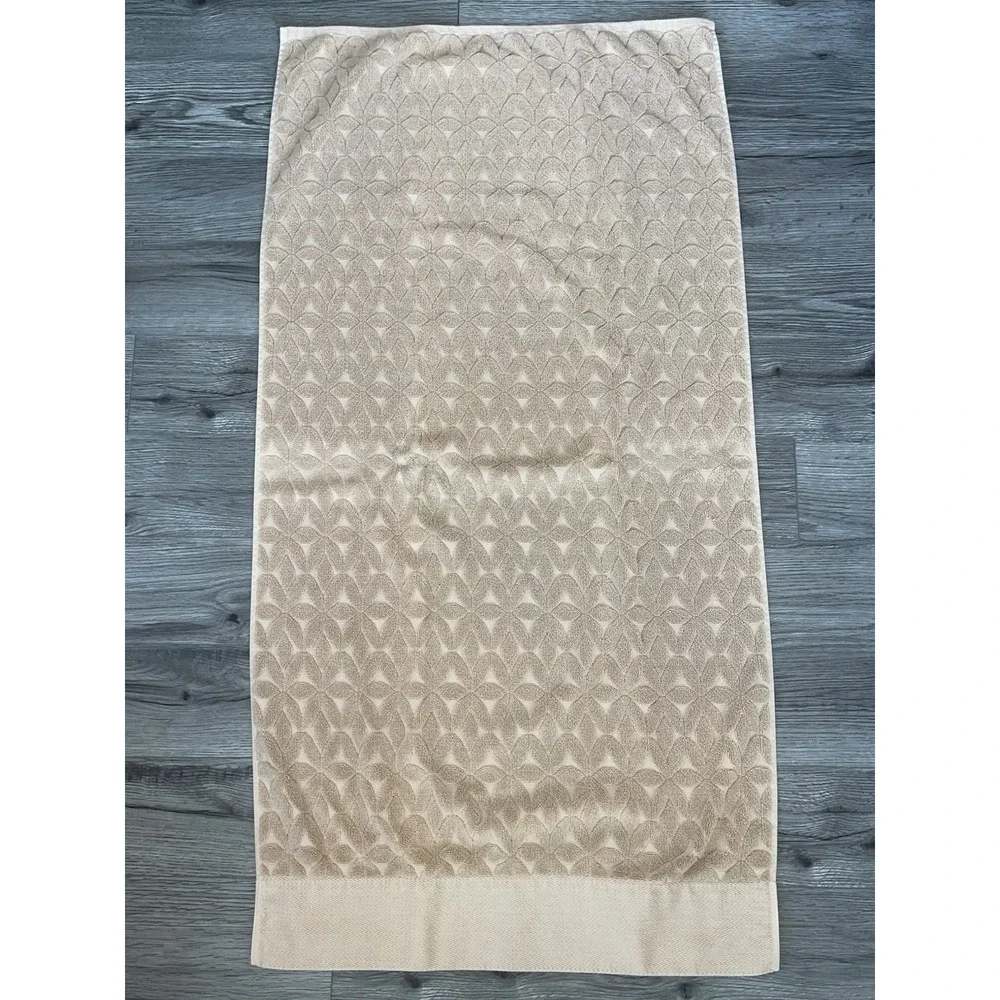 Vintage Made In Turkey 100% Cotton LEAVES Brand Bath Towels (2)‎ 4 Wash Cloths